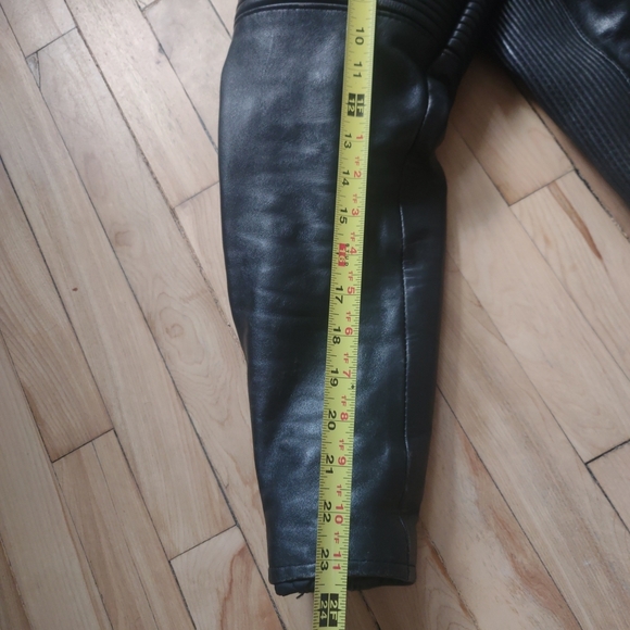 Magnum Black Leather Jacket - Picture 12 of 16